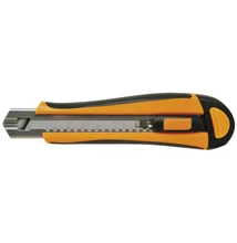 Fiskars Professzionális pengekés, 18 mm, nagy teherbírású (5 db pengével)